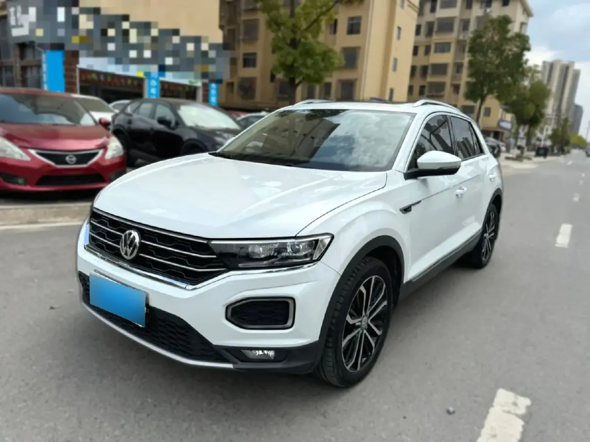 2019 Volkswagen T-Roc 1.4T 150HP L4 7DCT