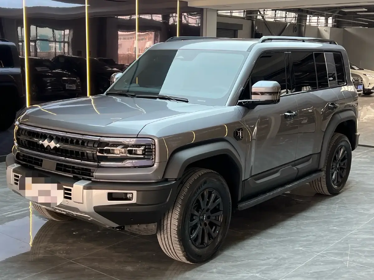 2023 FangChengBao Bao 5 1.5T 194HP L4 E-CVT PHEV 31.8KWH