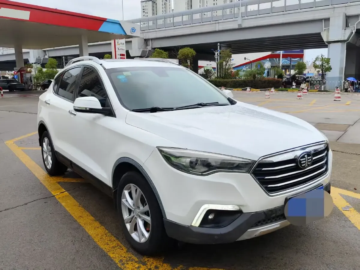 2017 Bestune X80 2.0L 147HP L4 6AT,autocango,china used car exporter,china ev exporter,chinese used car exporter,chinese used ev exporter