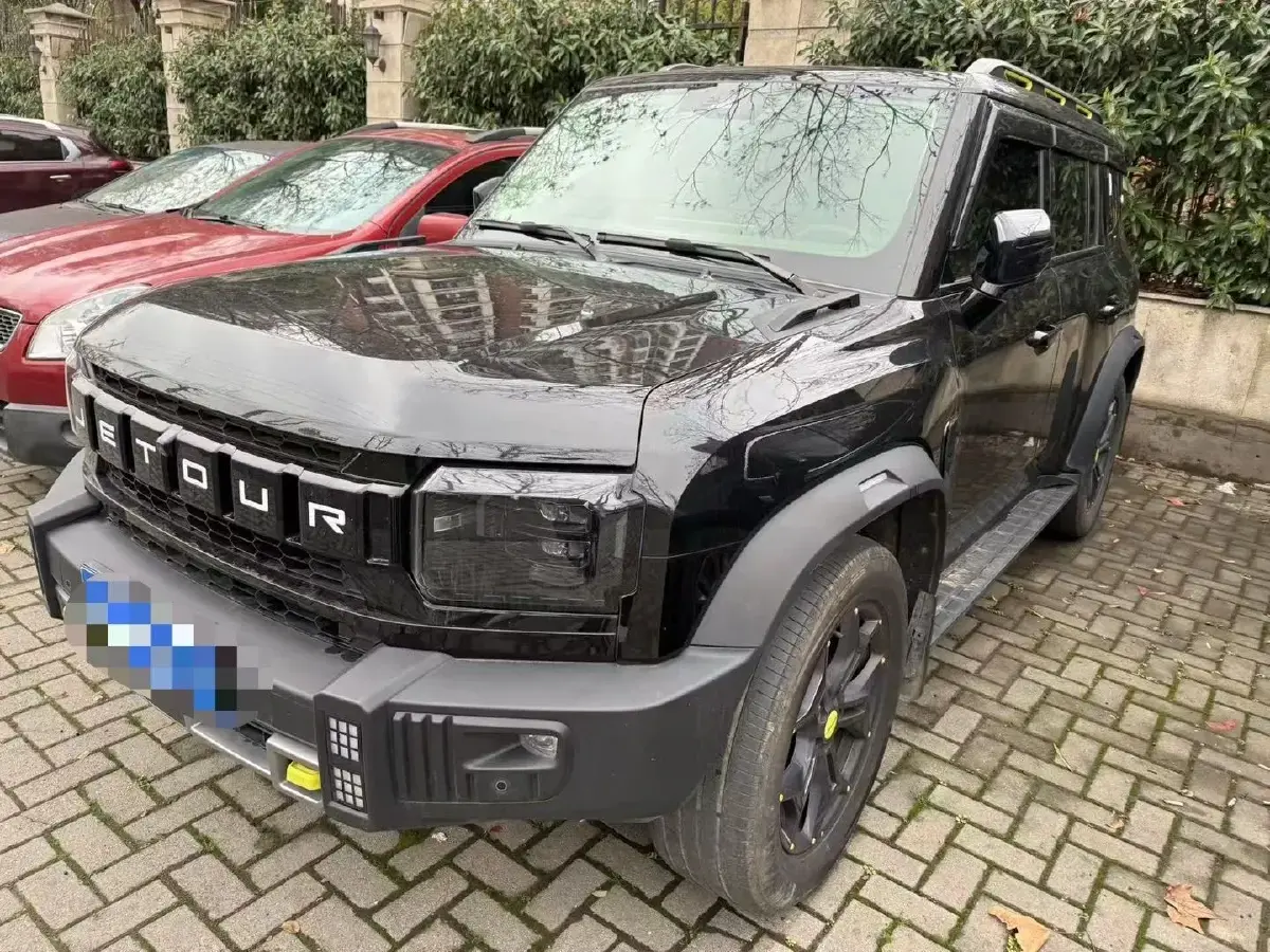 2023 Jetour Traveller 2.0T 254HP L4 7DCT