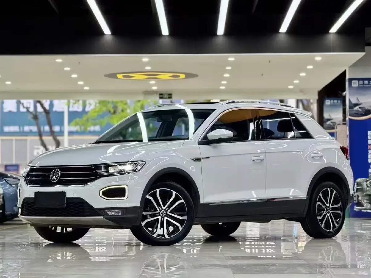 2022 Volkswagen T-Roc 1.4T 150HP L4 7DCT