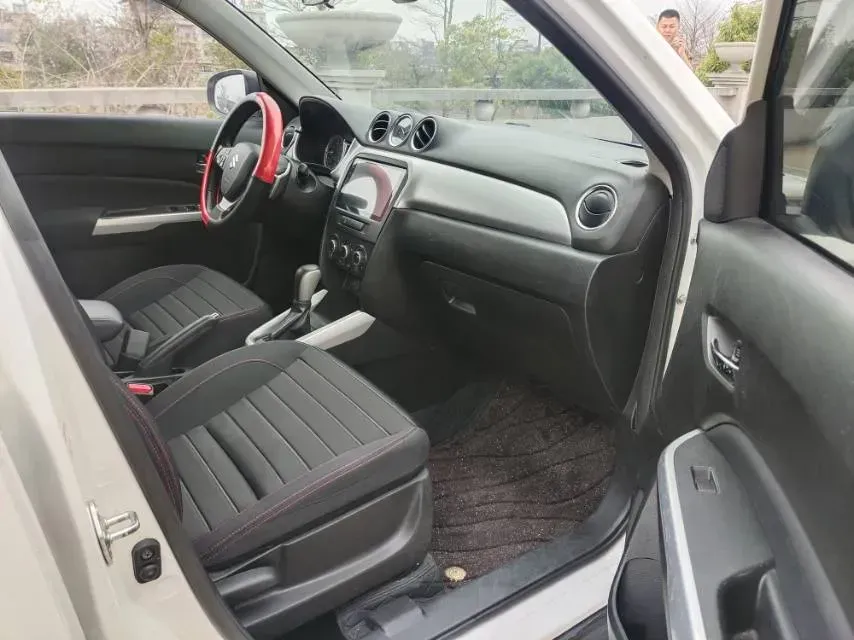 2018 Suzuki Vitara 1.4T 140HP L4 6AT,autocango,china used car exporter,china ev exporter,chinese used car exporter,chinese used ev exporter