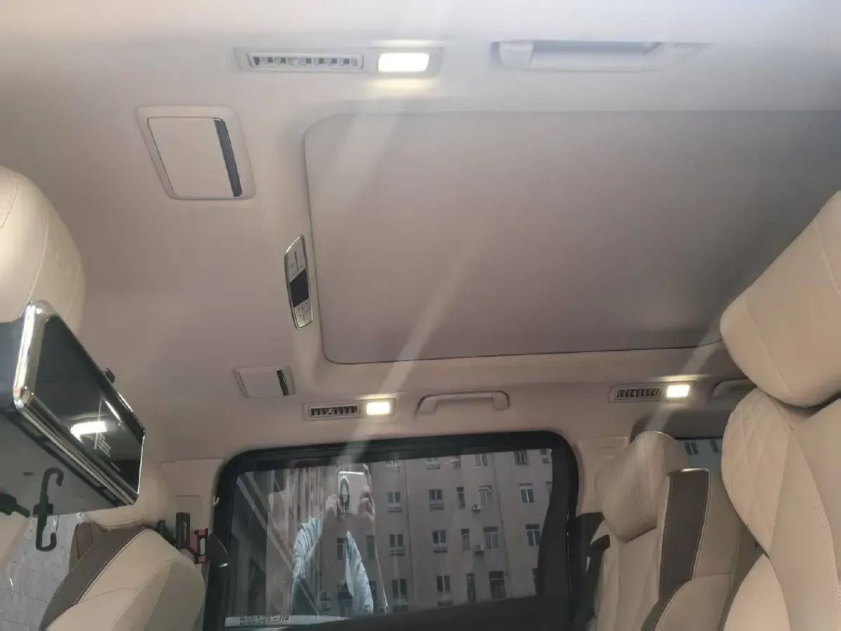 2023 Bestune M9 2.0T 252HP L4 8AT,autocango,china used car exporter,china ev exporter,chinese used car exporter,chinese used ev exporter