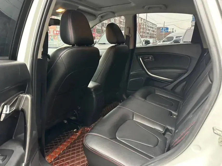 2015 Bestune X80 2.0L 147HP L4 6AT,autocango,china used car exporter,china ev exporter,chinese used car exporter,chinese used ev exporter