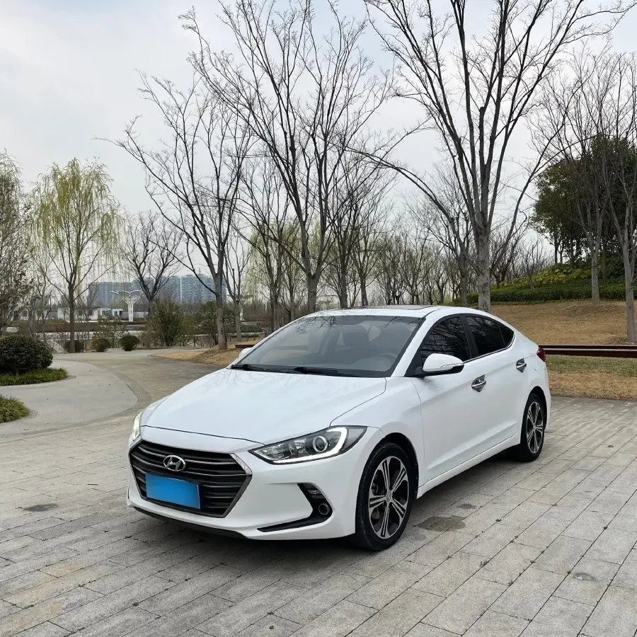 2018 Hyundai Elantra 1.4T 130HP L4 7DCT