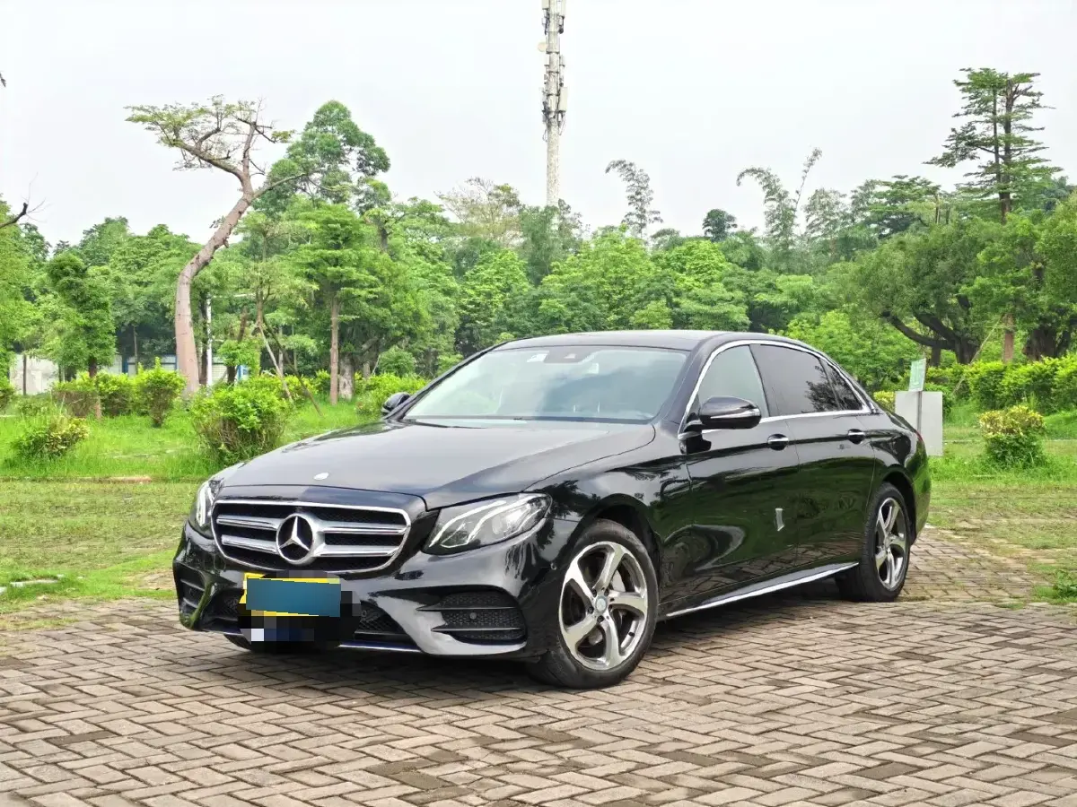 2017 Mercedes-Benz E Class 2.0T 245HP L4 9AT
