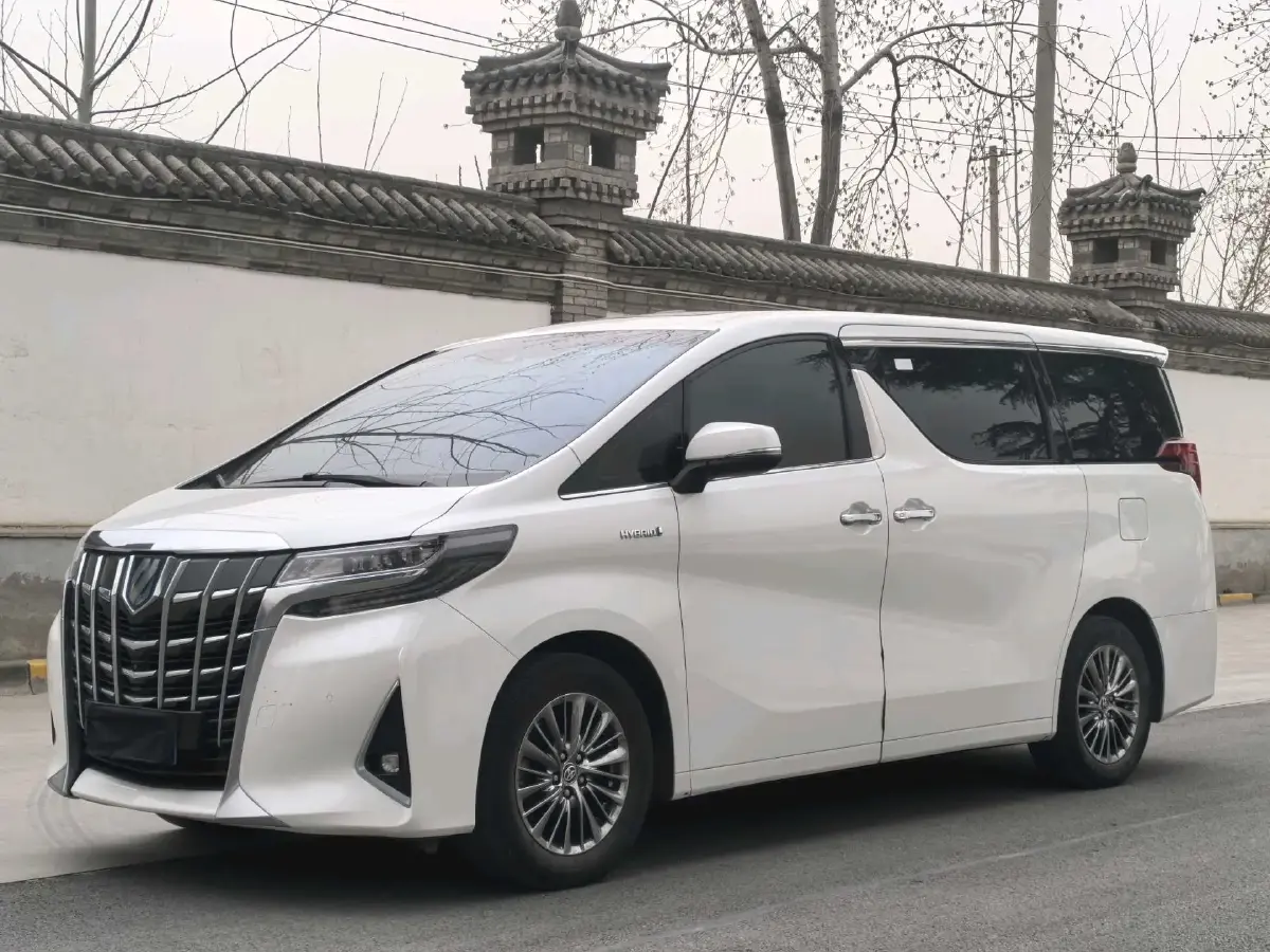 2019 Toyota Alphard 2.5L 117HP L4 E-CVT Hybrid