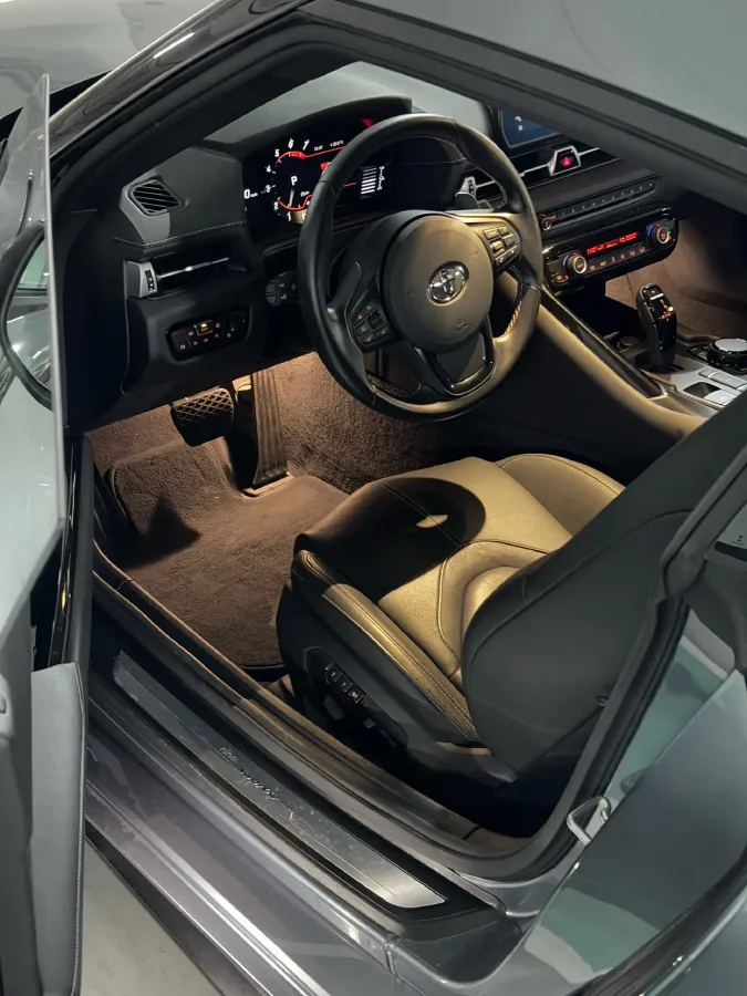 2022 Toyota Supra 2.0T 197HP L4 8AT,autocango,china used car exporter,china ev exporter,chinese used car exporter,chinese used ev exporter