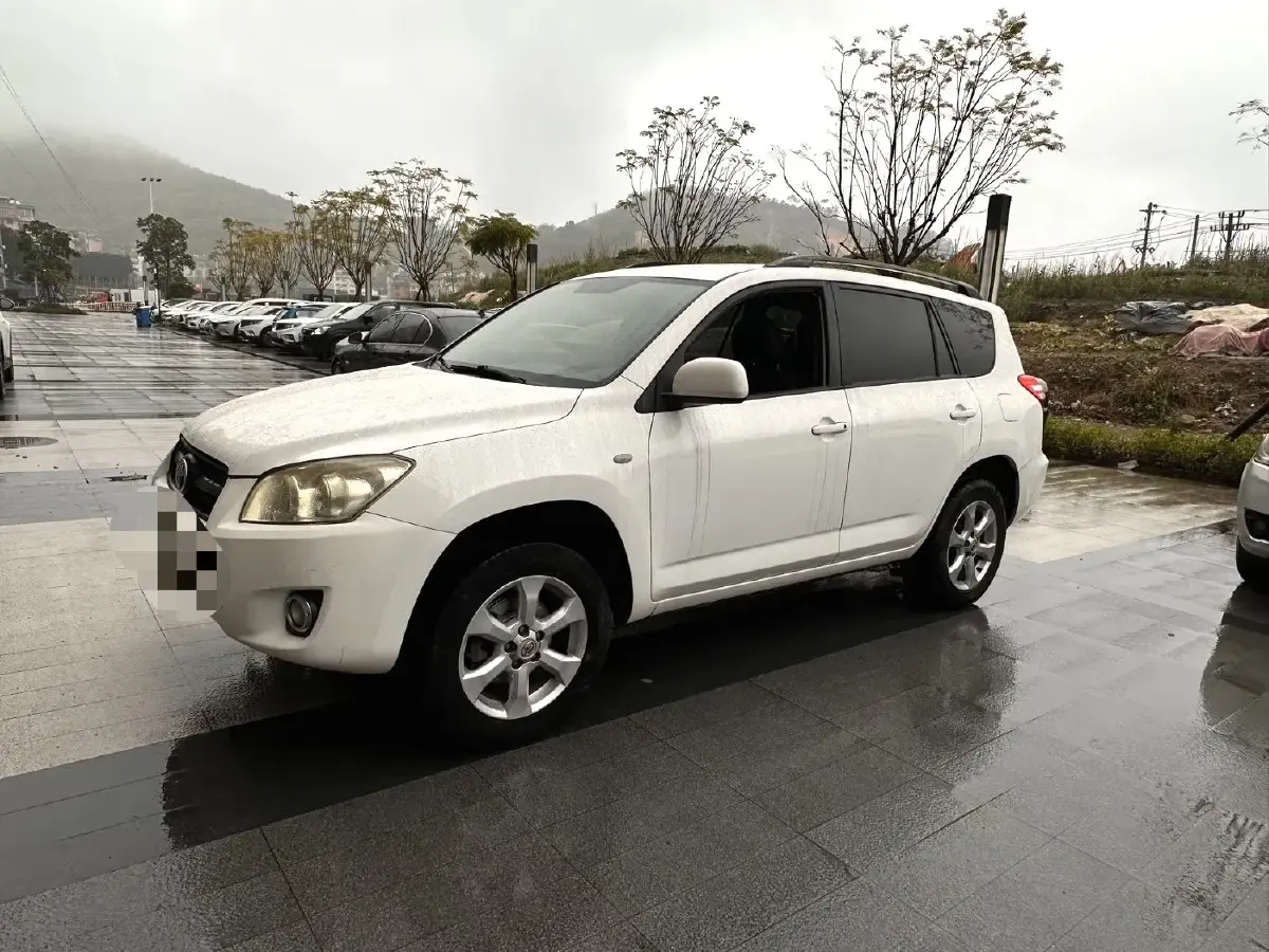 2004 Toyota RAV4 2.0L 150HP L4 4AT