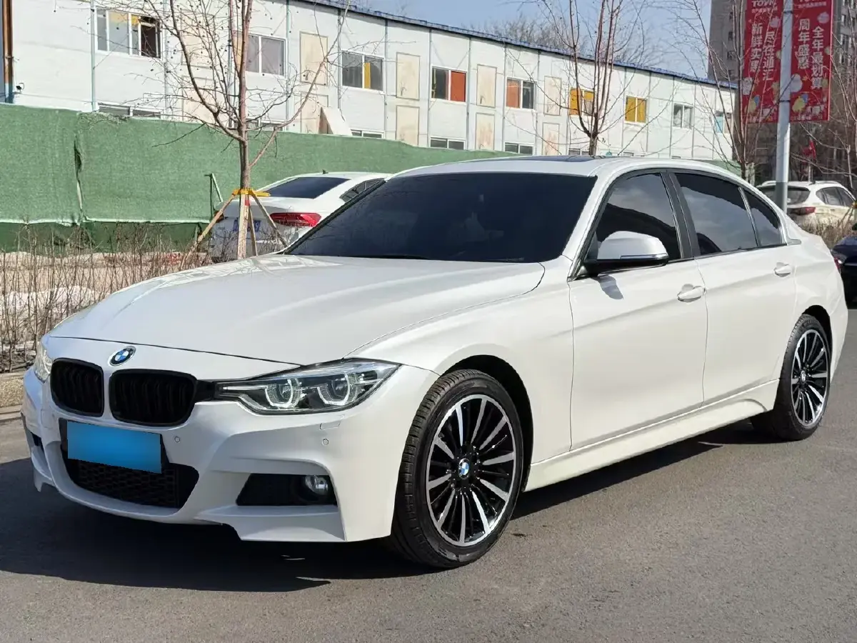 2018 BMW 3 Series 2.0T 184HP L4 8AT