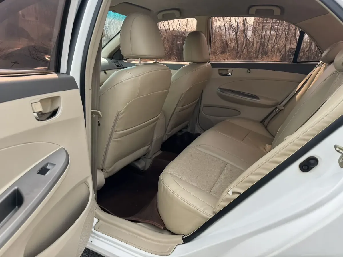 2012 BYD L3 1.5L 109HP L4 5MT,autocango,china used car exporter,china ev exporter,chinese used car exporter,chinese used ev exporter