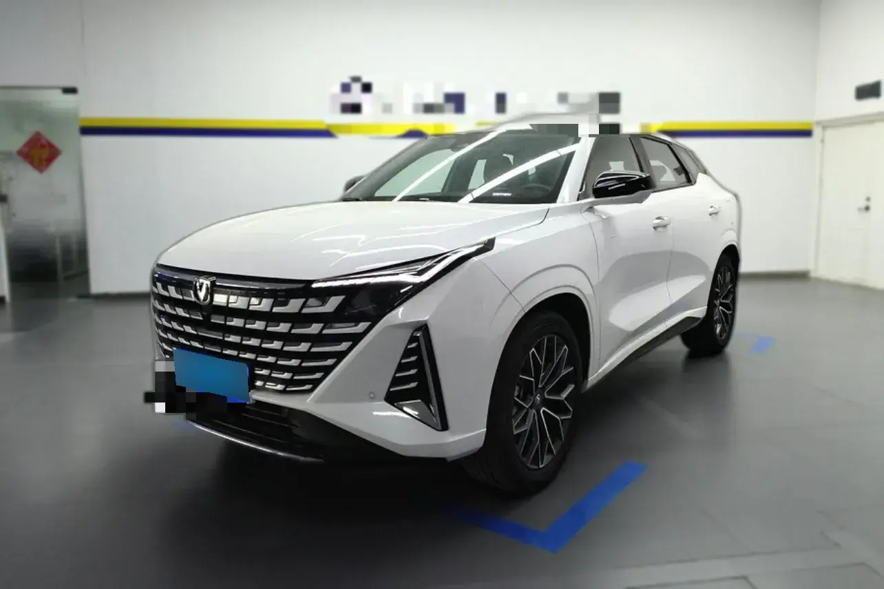 2025 ChangAn UNI-Z 1.5T 188HP L4 7DCT