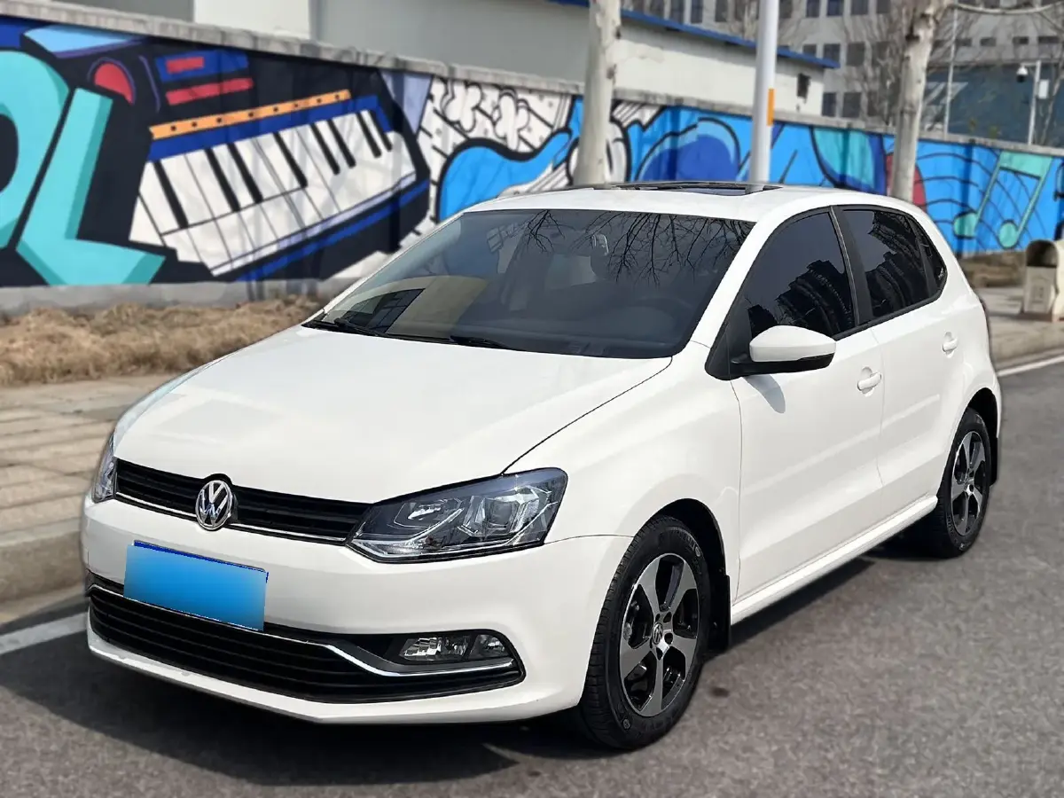 2018 Volkswagen Polo 1.5L 110HP L4 6AT