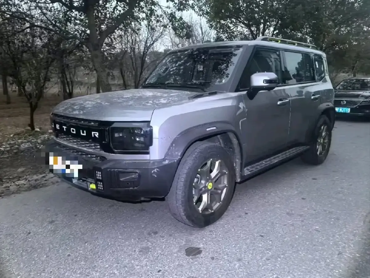 2023 Jetour Traveller 2.0T 254HP L4 8AT