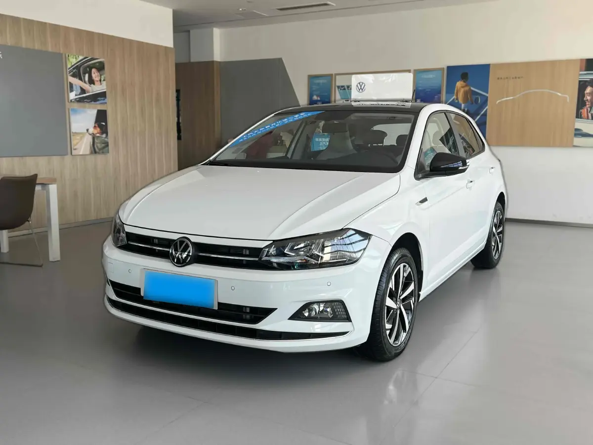 2023 Volkswagen Polo 1.5L 110HP L4 6AT