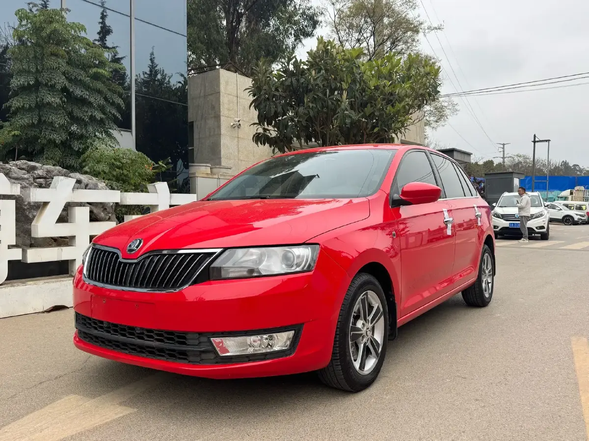 2014 Skoda Rapid Spaceback 1.4T 131HP L4 7DCT