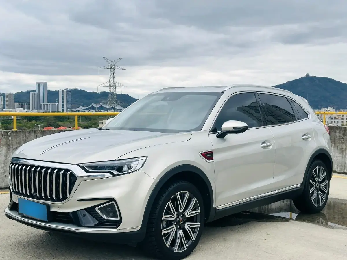 2022 HongQi HS5 2.0T 224HP L4 6AT
