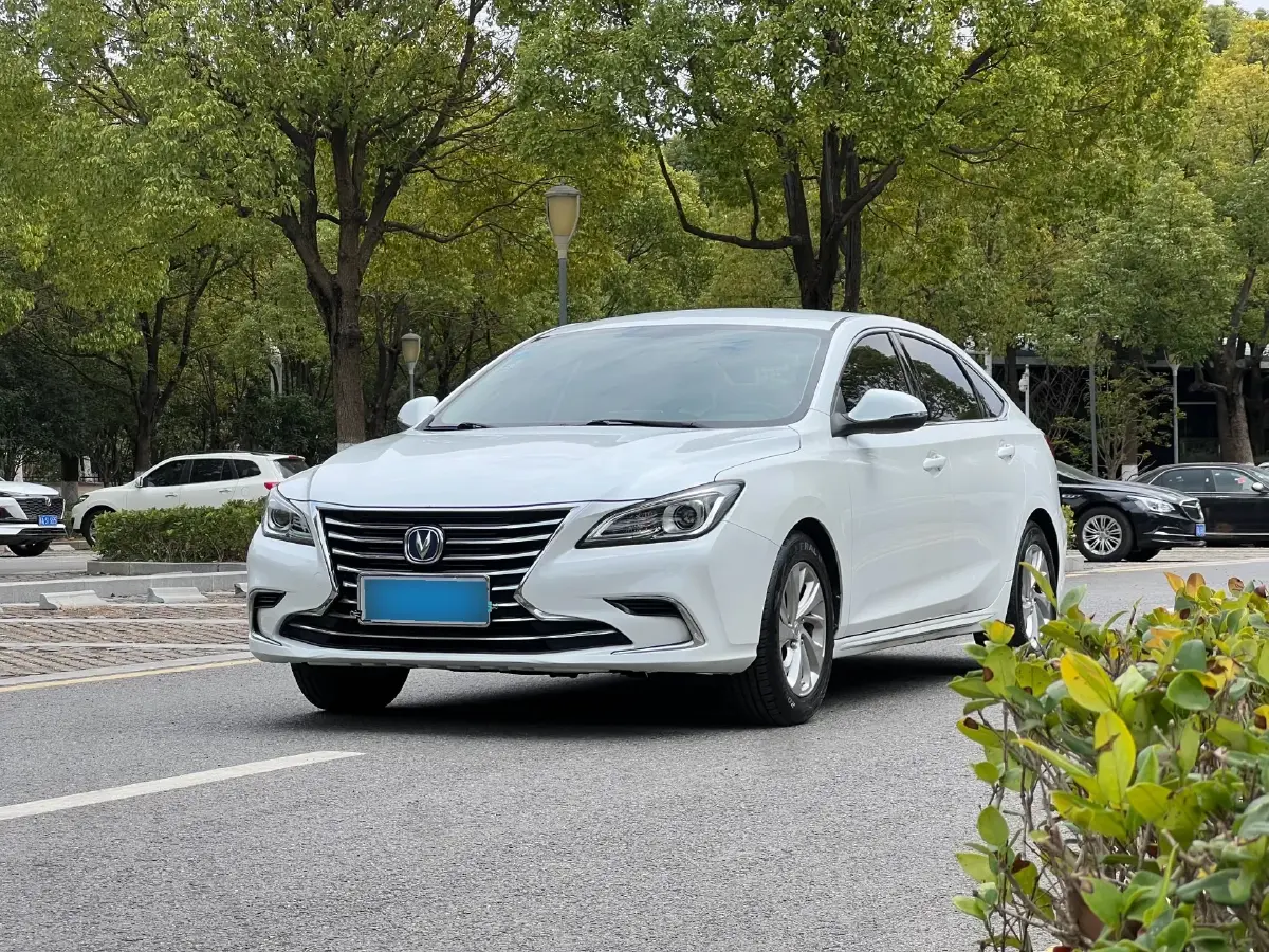 2018 ChangAn Raeton CC 1.5T 156HP L4 6AT