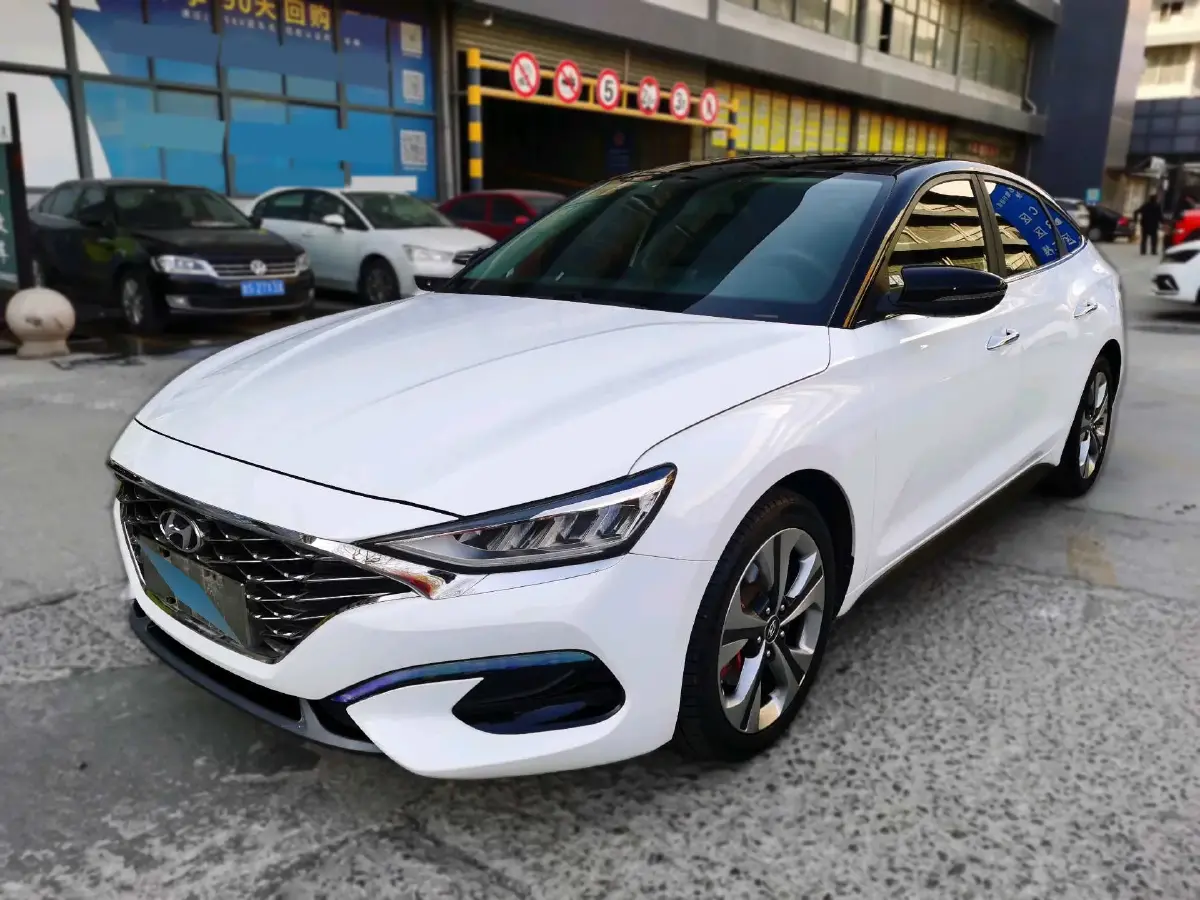 2019 Hyundai La Festa 1.6T 204HP L4 7DCT