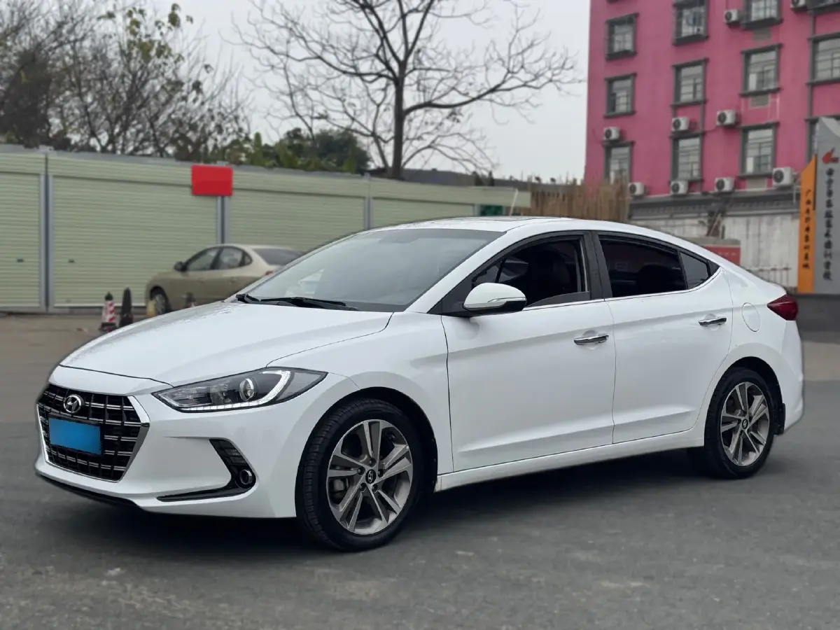 2016 Hyundai Elantra 1.6L 130HP L4 6AT