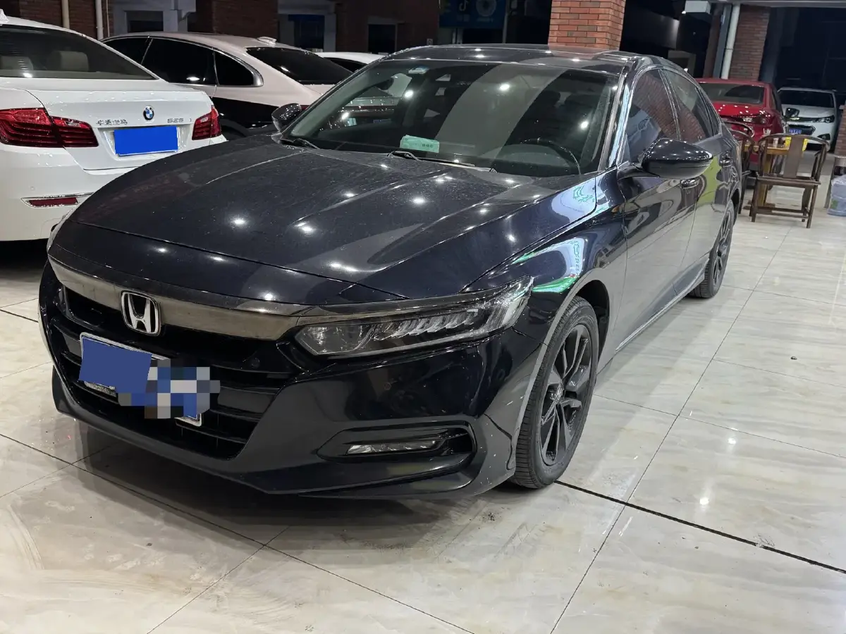 2021 Honda Accord 1.5T 194HP L4 CVT