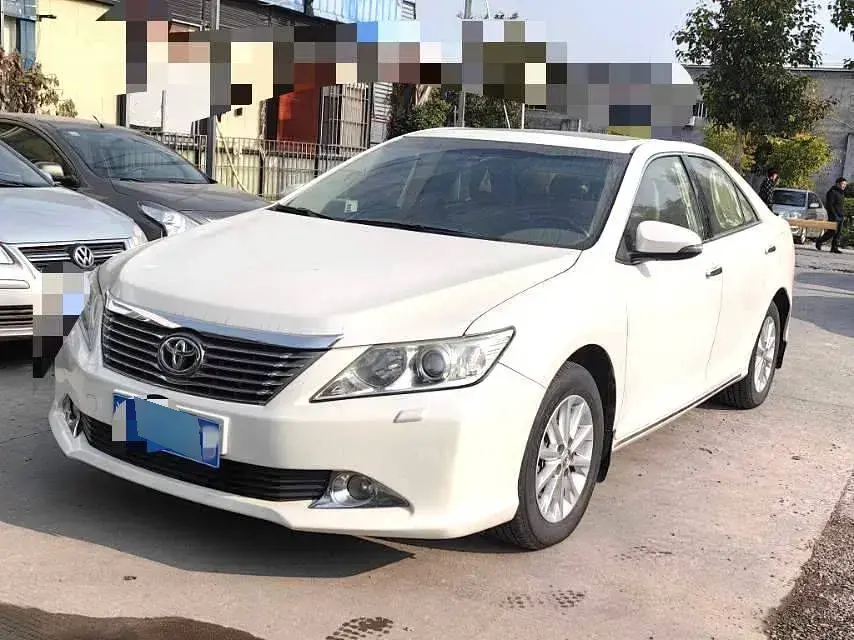2012 Toyota Camry 2.5L 160HP L4 E-CVT Hybrid