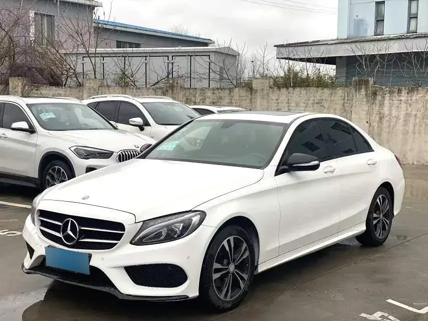 2016 Mercedes-Benz C Class 2.0T 184HP L4 7AT