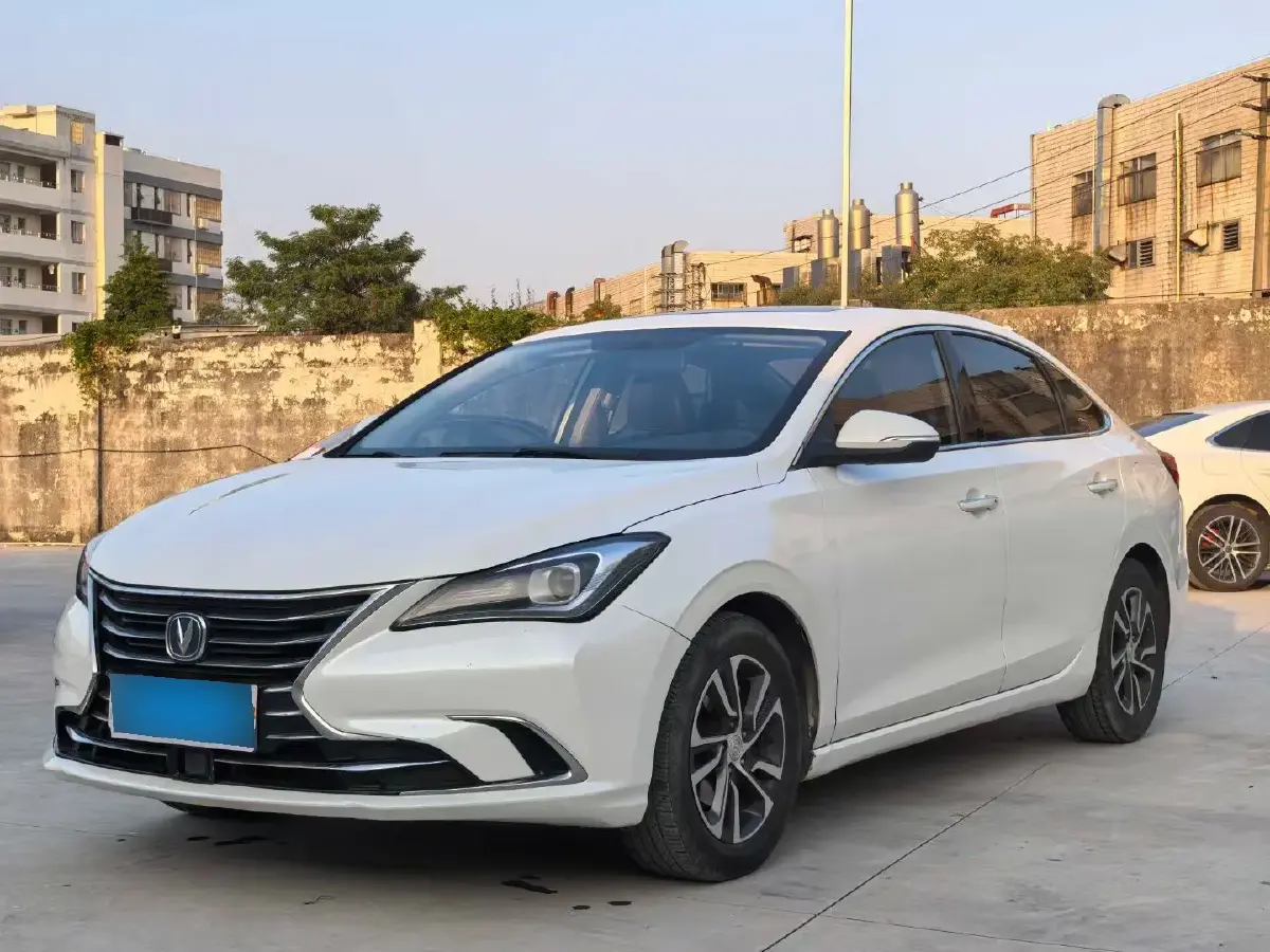 2018 ChangAn Eado 1.6L 128HP L4 6AT