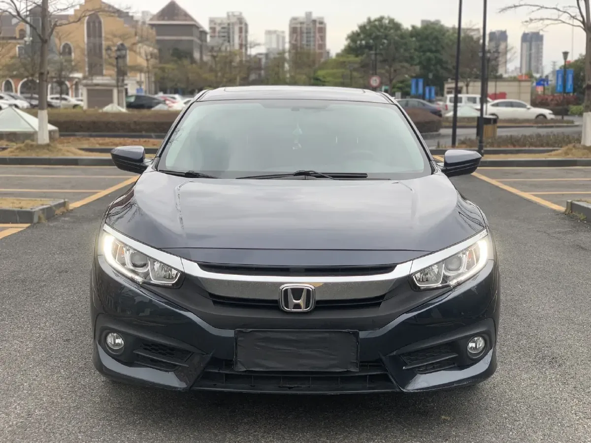 2016 Honda Civic 1.5T 177HP L4 CVT,autocango,china used car exporter,china ev exporter,chinese used car exporter,chinese used ev exporter
