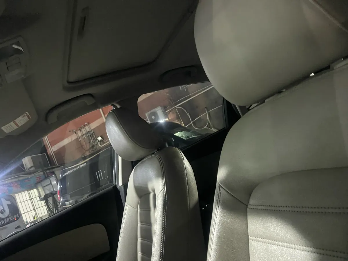 2013 Bestune X80 2.0L 147HP L4 6MT,autocango,china used car exporter,china ev exporter,chinese used car exporter,chinese used ev exporter