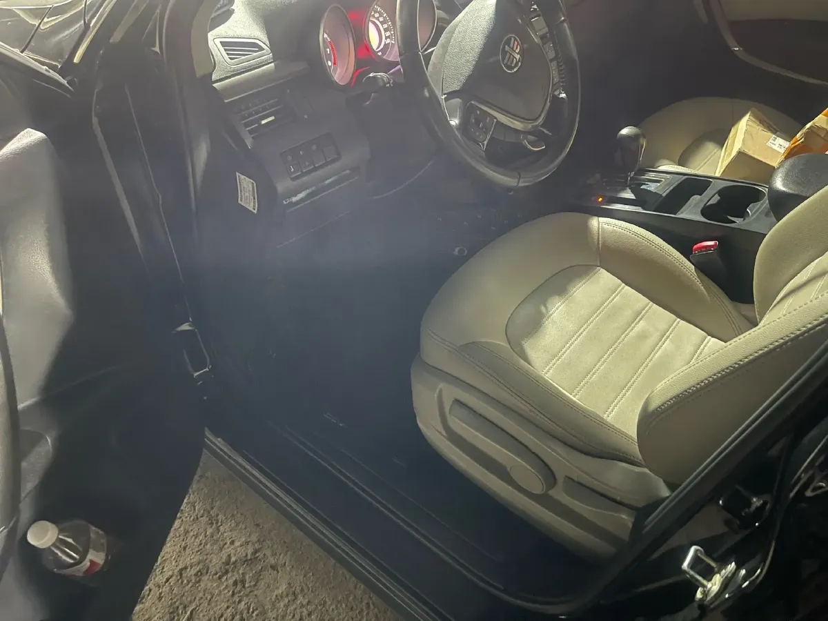 2013 Bestune X80 2.0L 147HP L4 6MT,autocango,china used car exporter,china ev exporter,chinese used car exporter,chinese used ev exporter