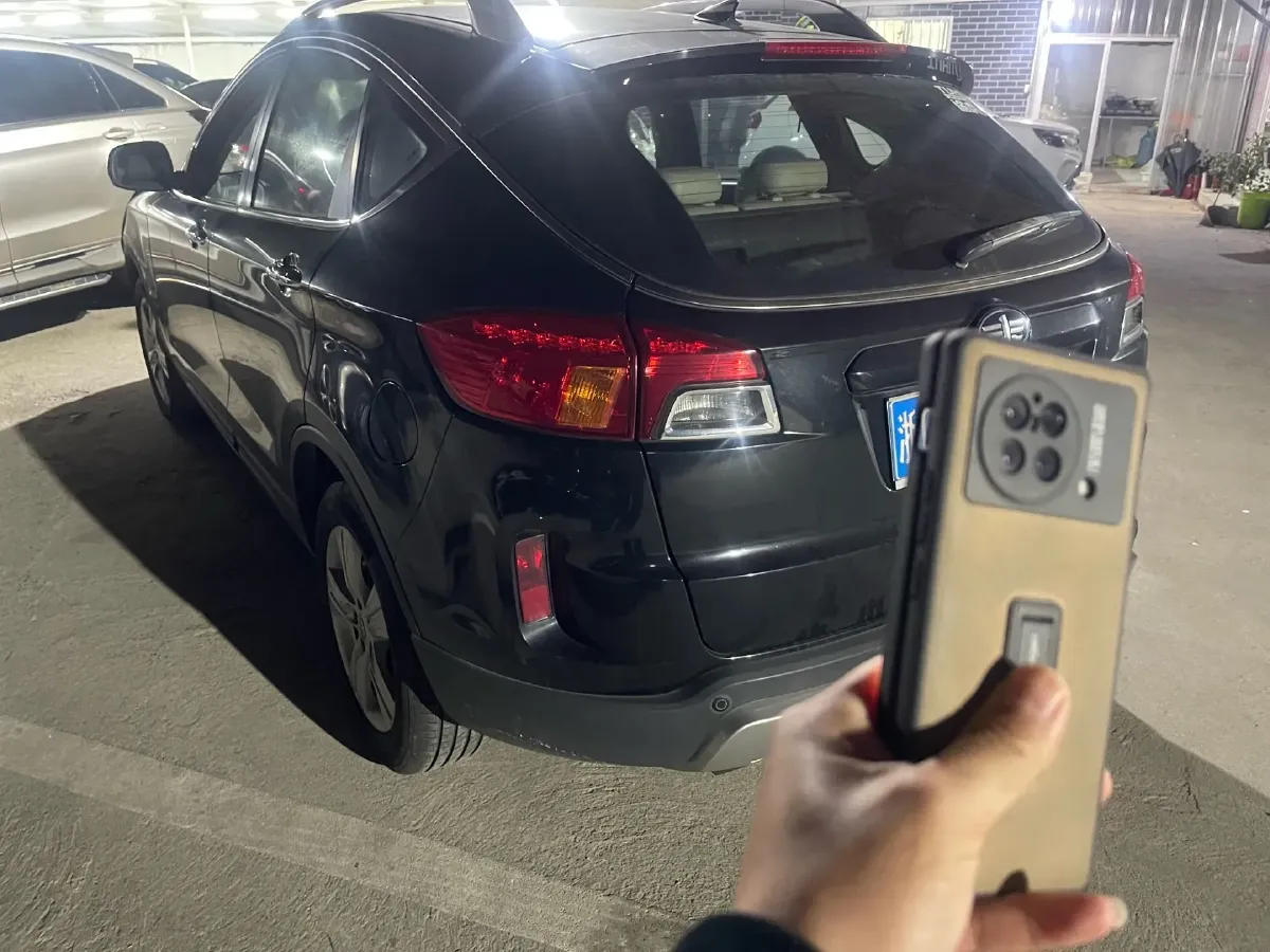 2013 Bestune X80 2.0L 147HP L4 6MT,autocango,china used car exporter,china ev exporter,chinese used car exporter,chinese used ev exporter