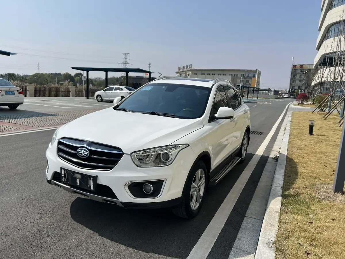 2015 Bestune X80 2.0L 147HP L4 6AT 2015 Bestune X80 2.0L 147HP L4 6AT