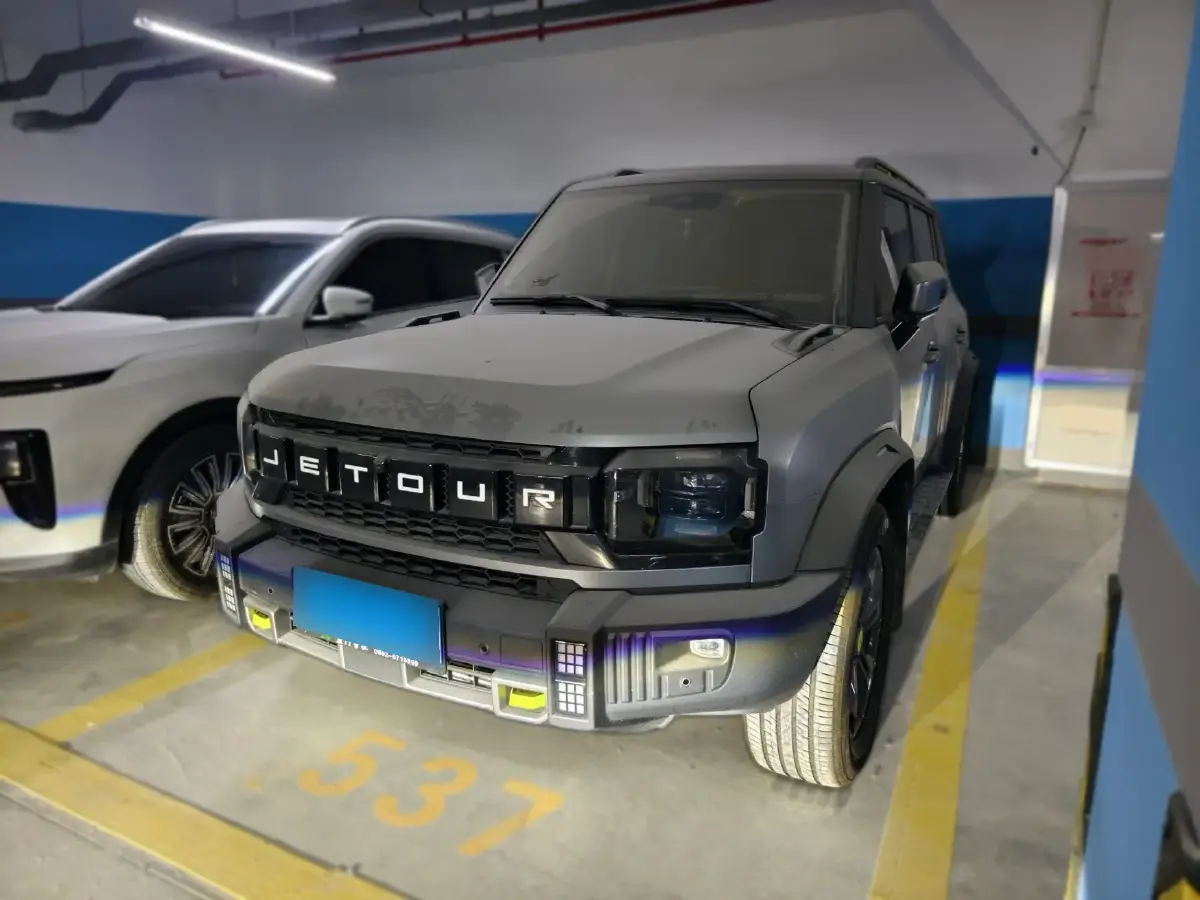 2023 Jetour Traveller 2.0T 254HP L4 7DCT