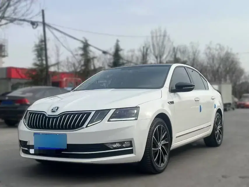 2020 Skoda Octavia 1.4T 150HP L4 7DCT
