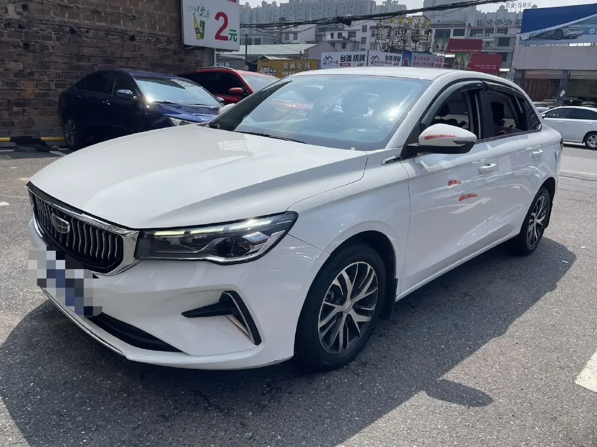 2022 Geely Emgrand 1.5L 114HP L4 5MT