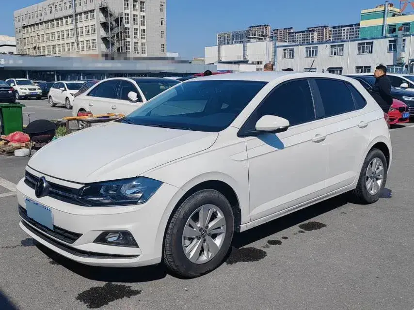 2023 Volkswagen Polo 1.5L 110HP L4 5MT