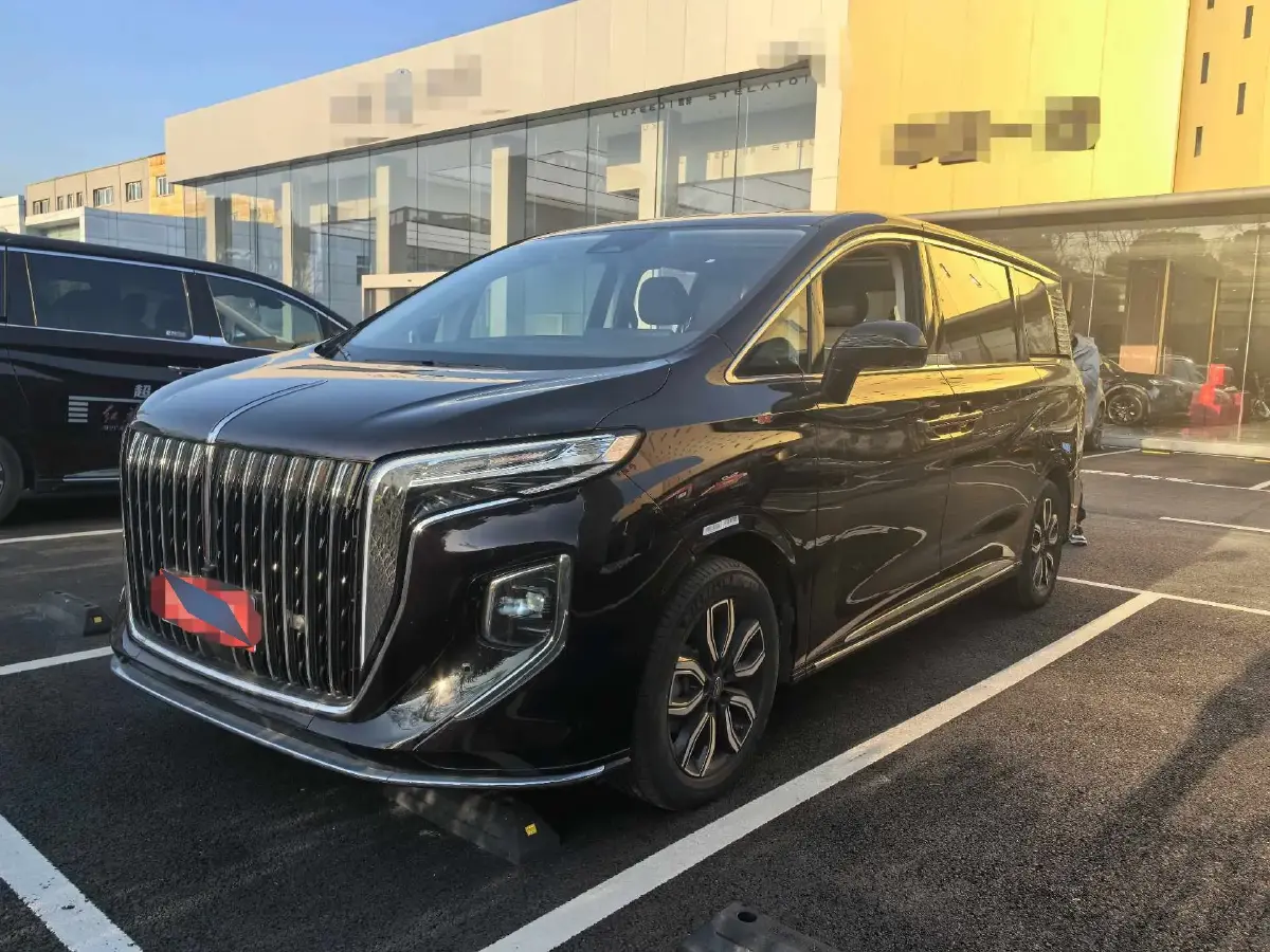 2023 HongQi HQ9 2.0T 252HP L4 8AT