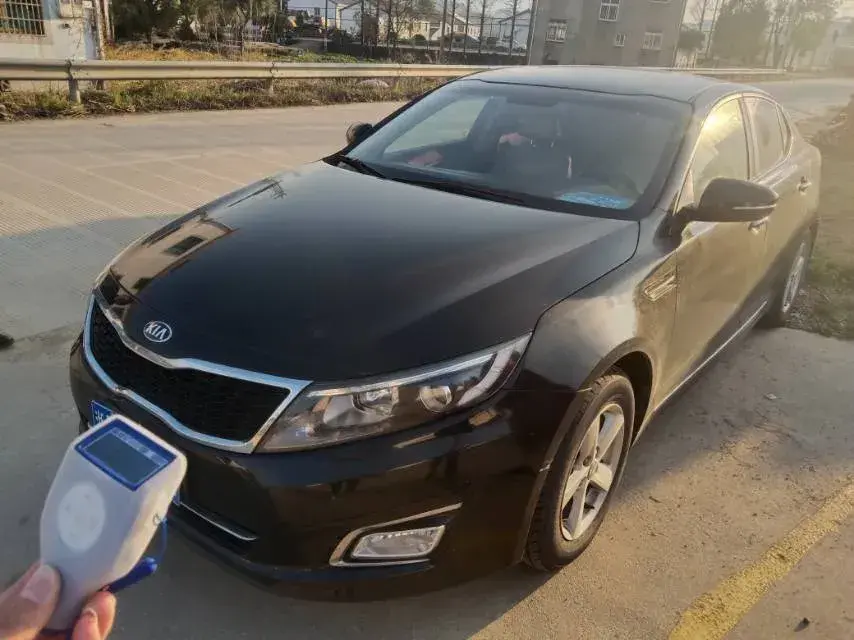 2014 Kia K5 2.0L 162HP L4 6AT