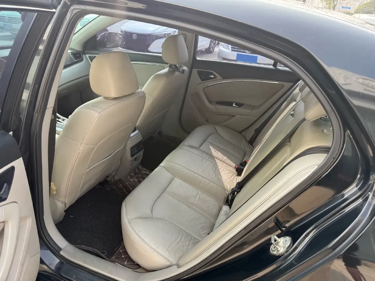 2012 Bestune B90 2.3L 160HP L4 6AT,autocango,china used car exporter,china ev exporter,chinese used car exporter,chinese used ev exporter