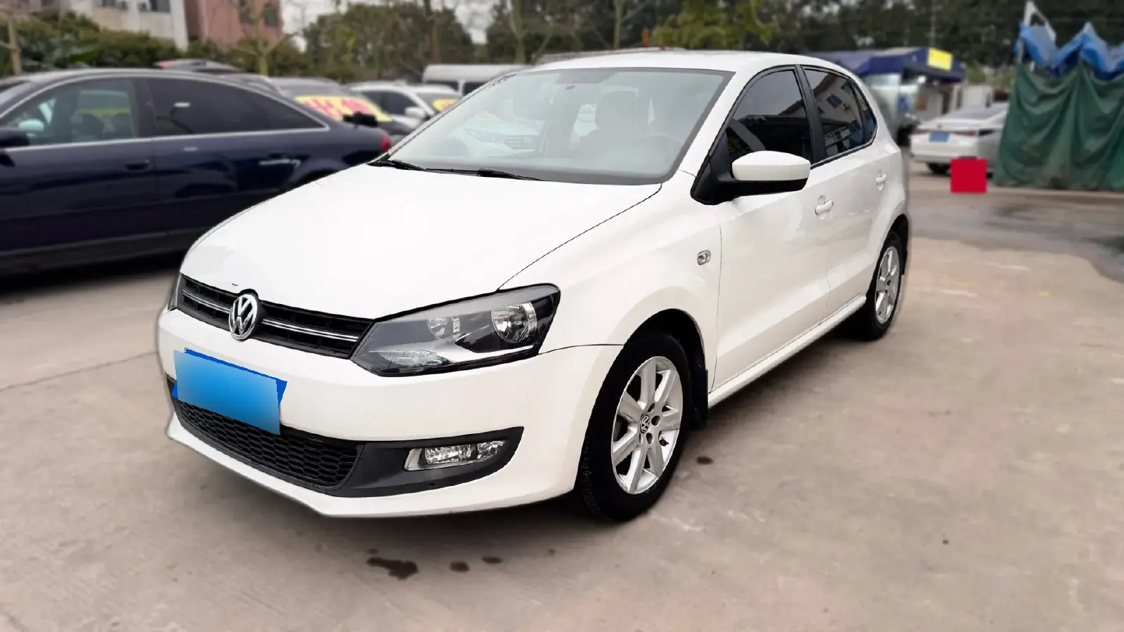 2013 Volkswagen Polo 1.4L 86HP L4 5MT