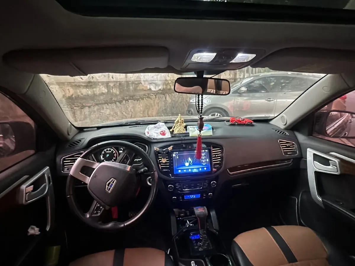 2015 Geely GX7 2.0L 141HP L4 6AT,autocango,china used car exporter,china ev exporter,chinese used car exporter,chinese used ev exporter