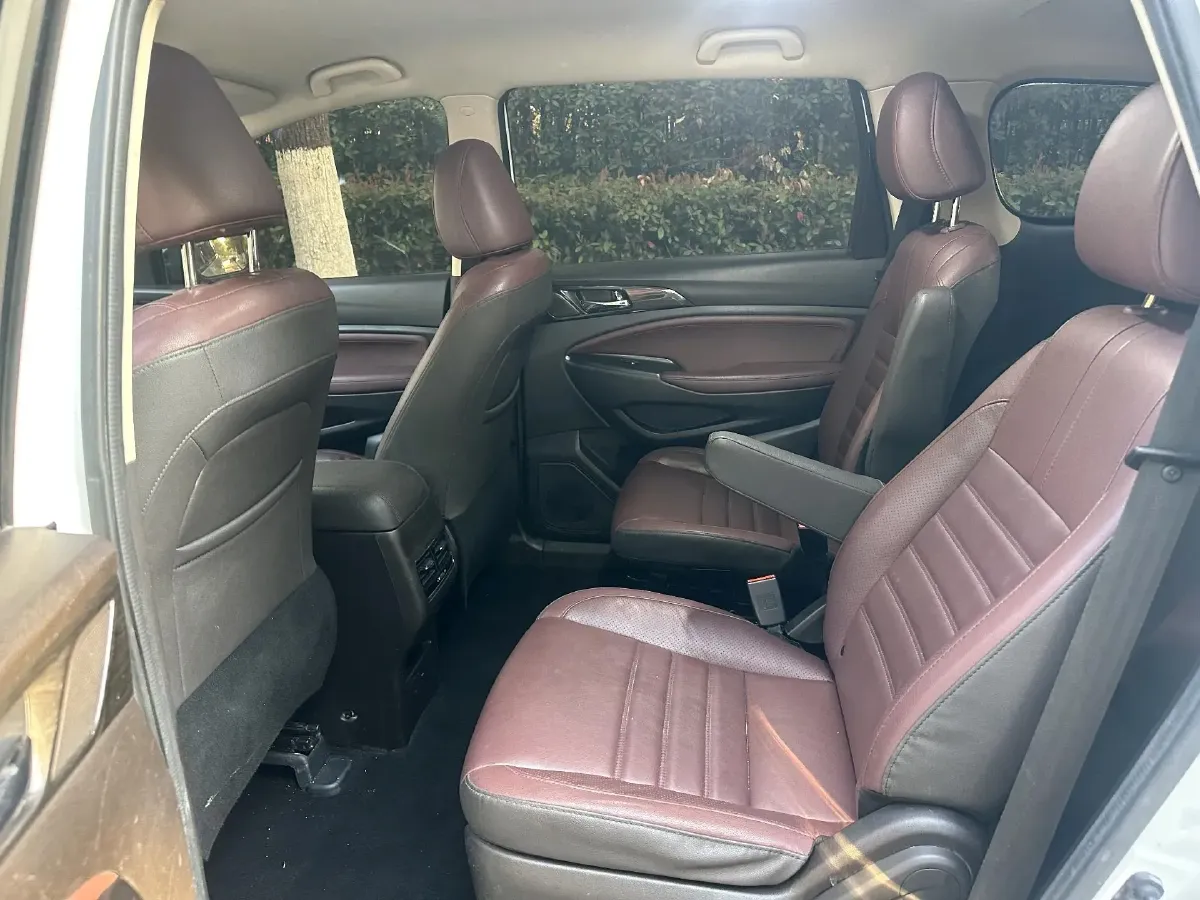 2017 ChangAn Linmax 1.5T 156HP L4 6AT,autocango,china used car exporter,china ev exporter,chinese used car exporter,chinese used ev exporter