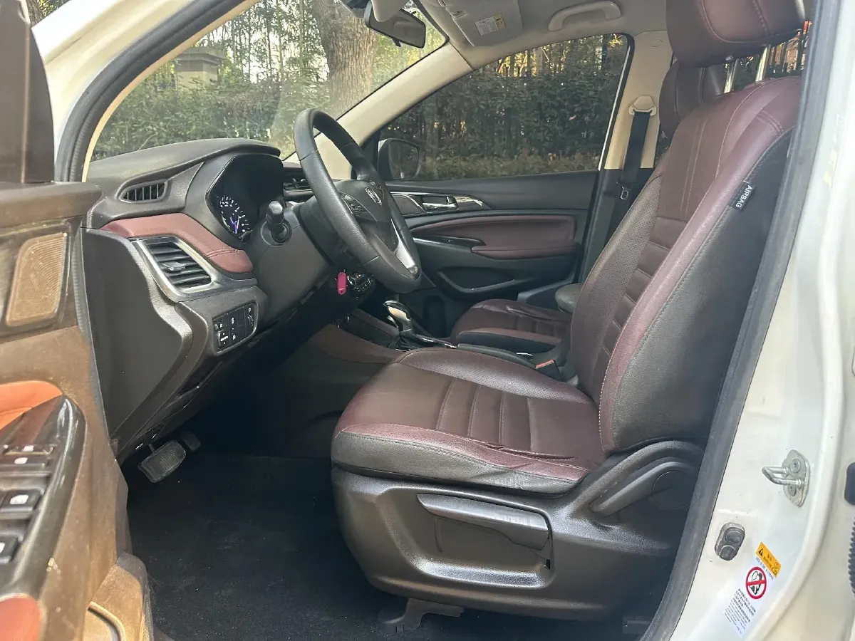 2017 ChangAn Linmax 1.5T 156HP L4 6AT,autocango,china used car exporter,china ev exporter,chinese used car exporter,chinese used ev exporter