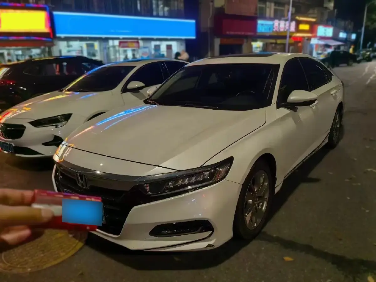 2018 Honda Accord 1.5T 194HP L4 CVT