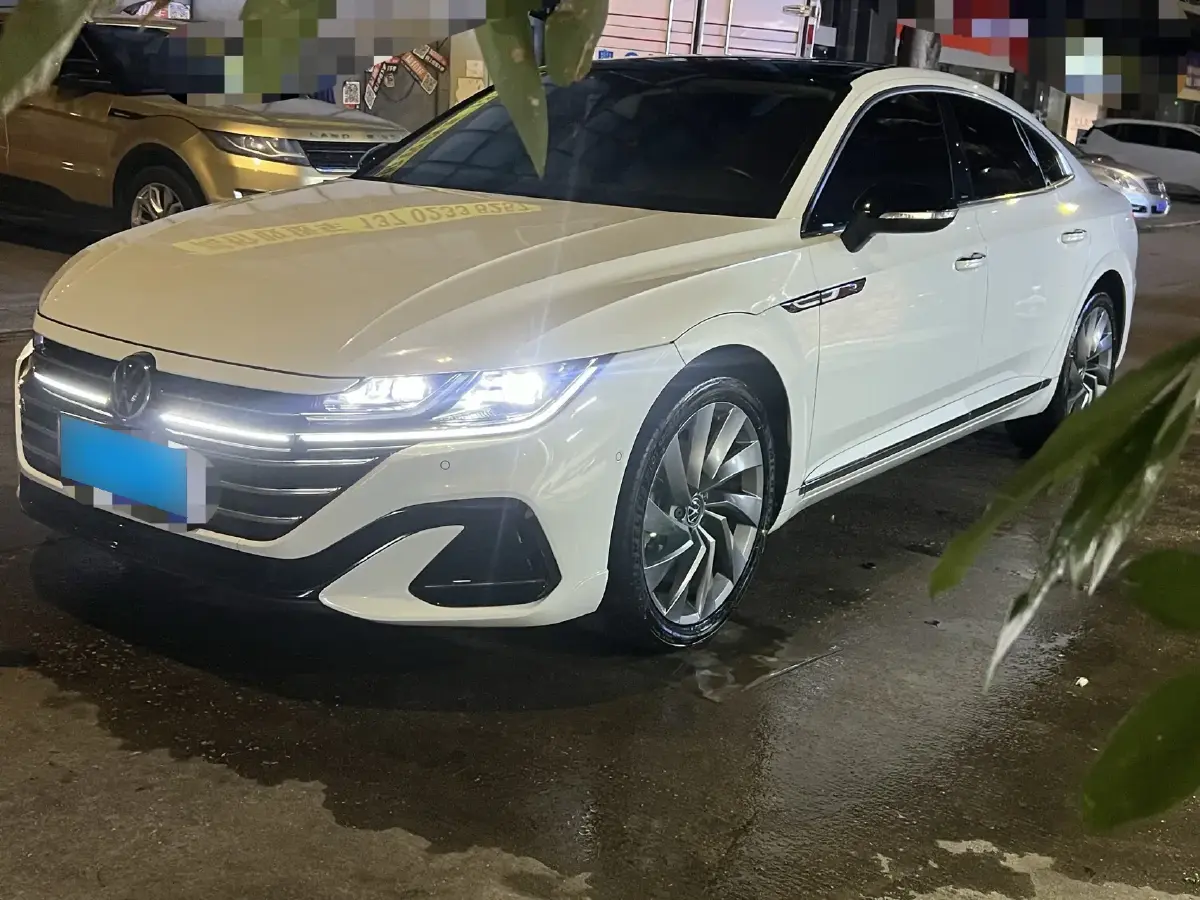 2021 Volkswagen CC 2.0T 220HP L4 7DCT