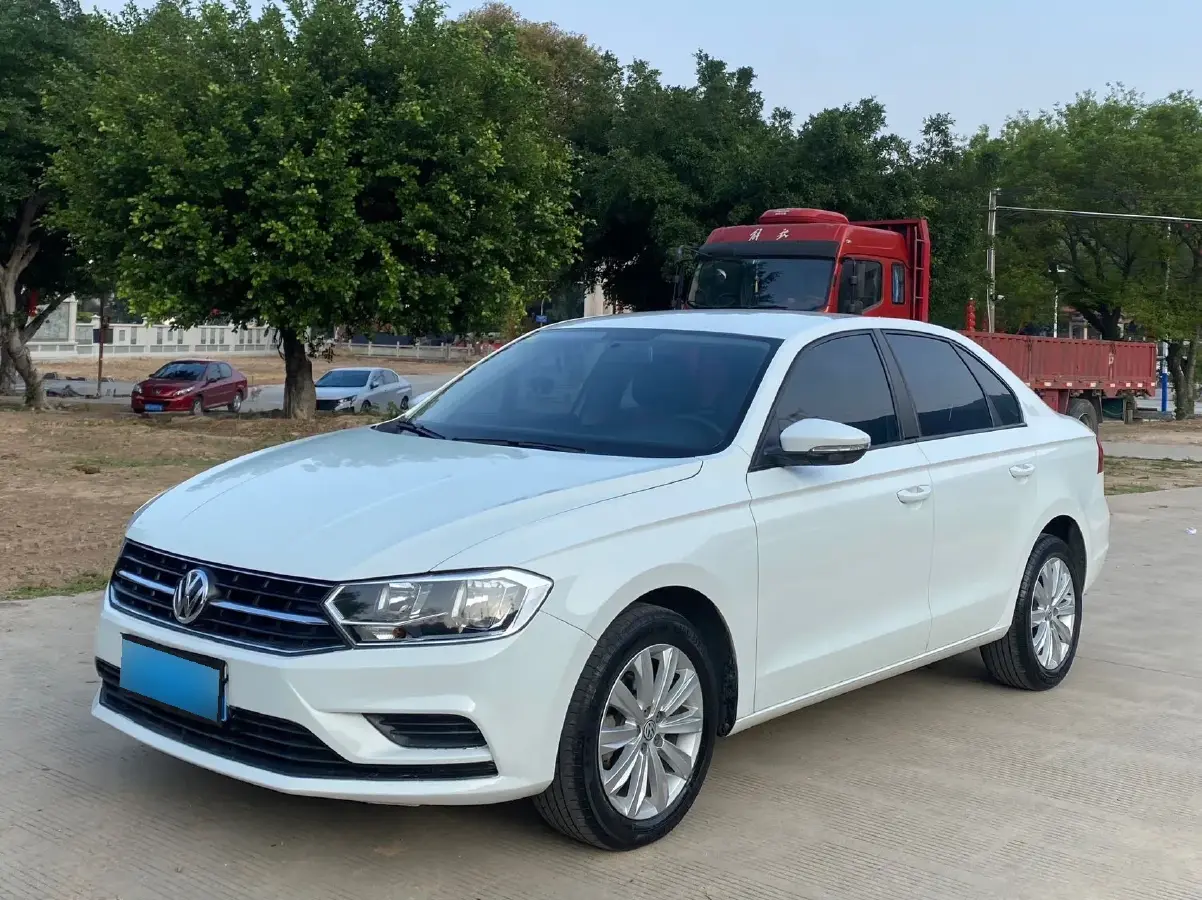 2019 Volkswagen Bora 1.5L 112HP L4 6AT