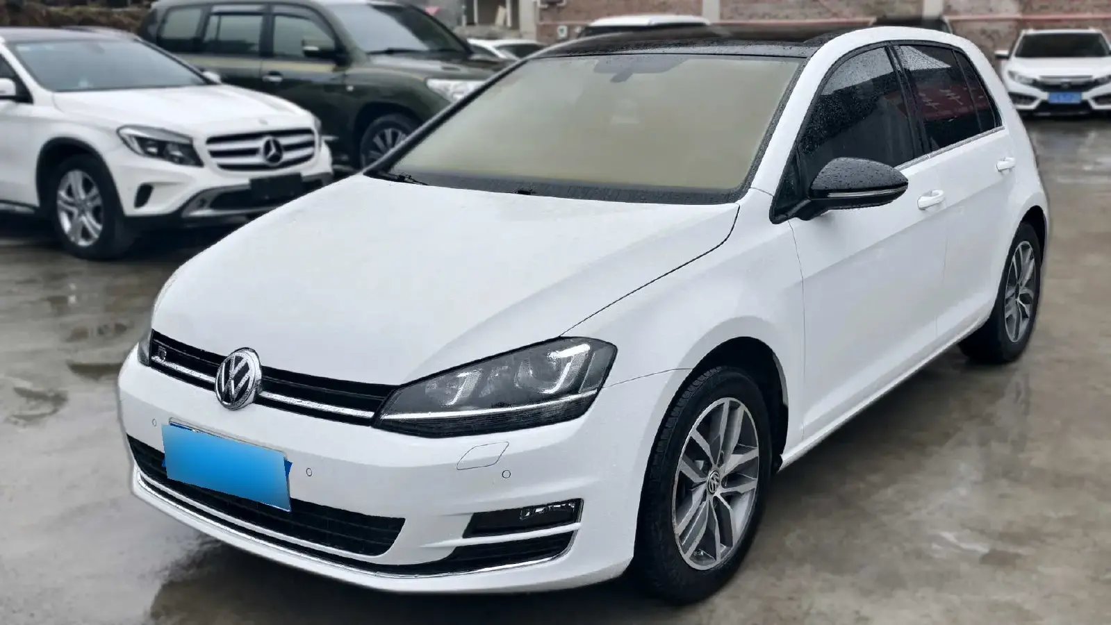 2014 Volkswagen Golf 1.4T 150HP L4 7DCT