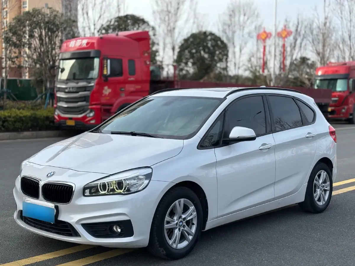 2016 BMW 2 Series Wagon 1.5T 136HP L3 6AT