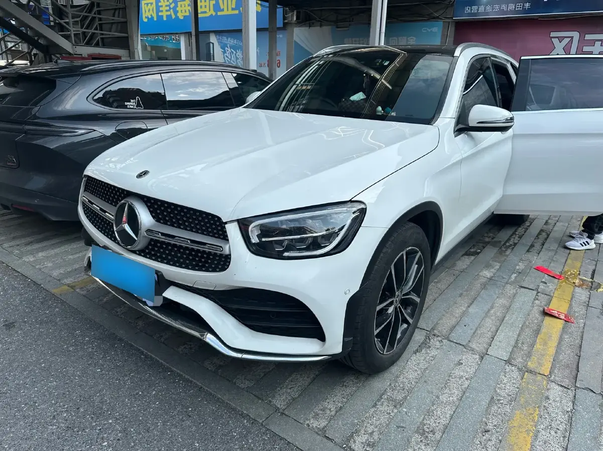 2022 Mercedes-Benz GLC Class 2.0T 197HP L4 9AT
